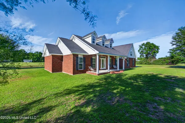 $535,000 | 6819 Pinetop Road, Lucedale, MS 39452