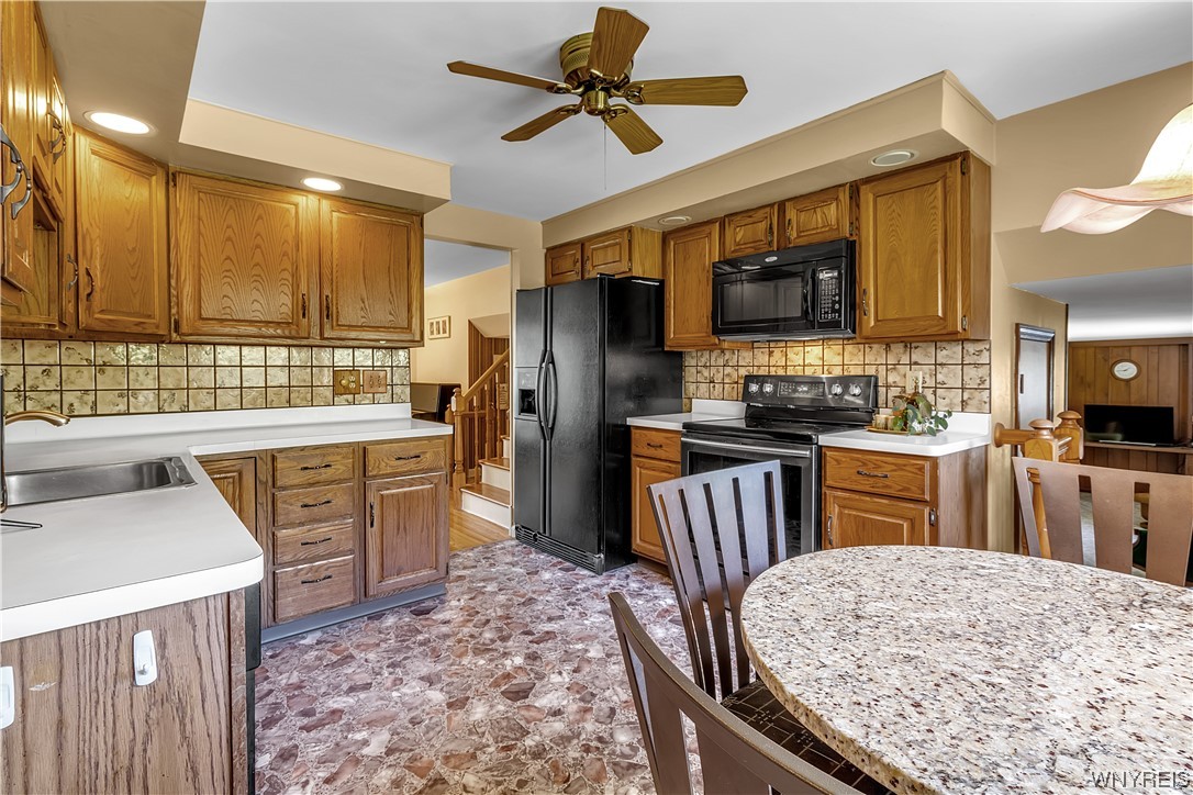 65 Segsbury Road Amherst, NY 14221 - Photo 13 of 37