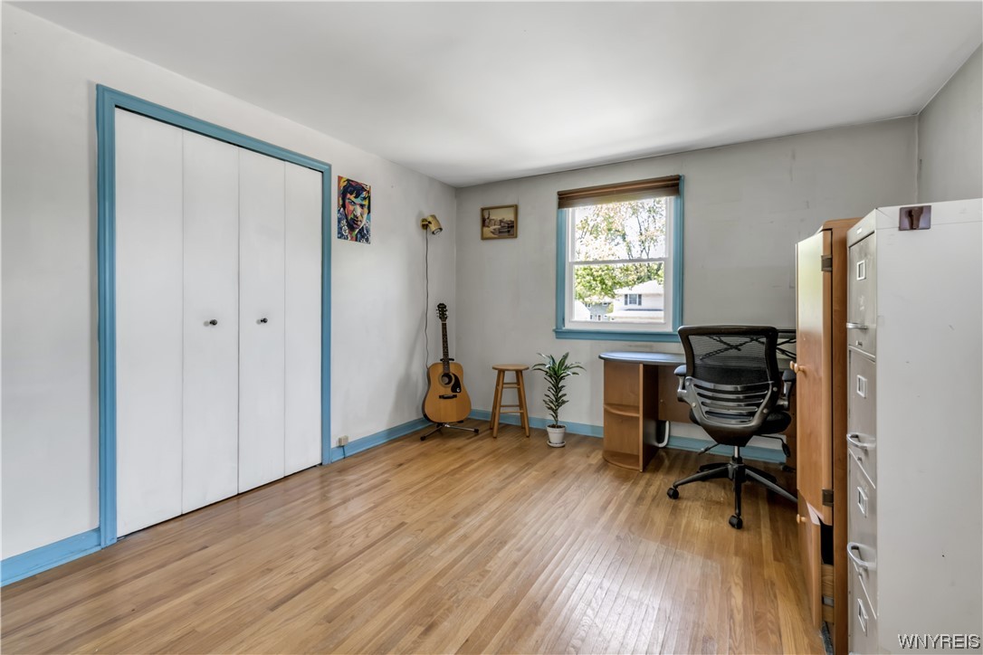 65 Segsbury Road Amherst, NY 14221 - Photo 19 of 37