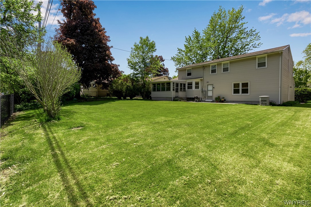 65 Segsbury Road Amherst, NY 14221 - Photo 32 of 37