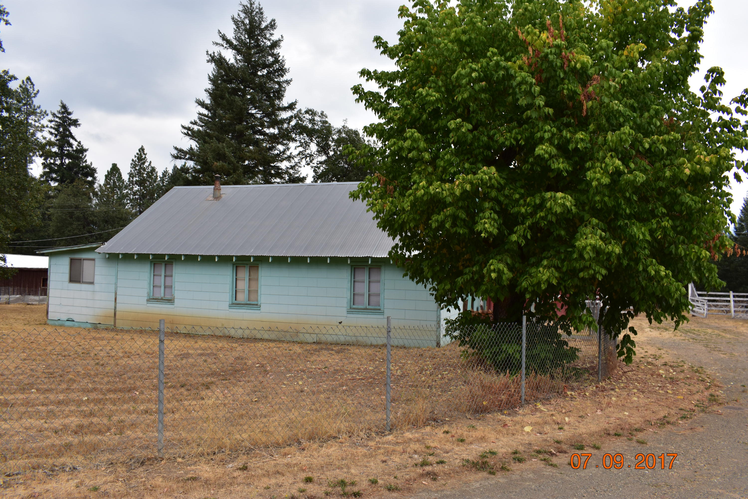 1481 Morgan Hill Road Hayfork, CA 96041 - Photo 3 of 24 DSC_0091
