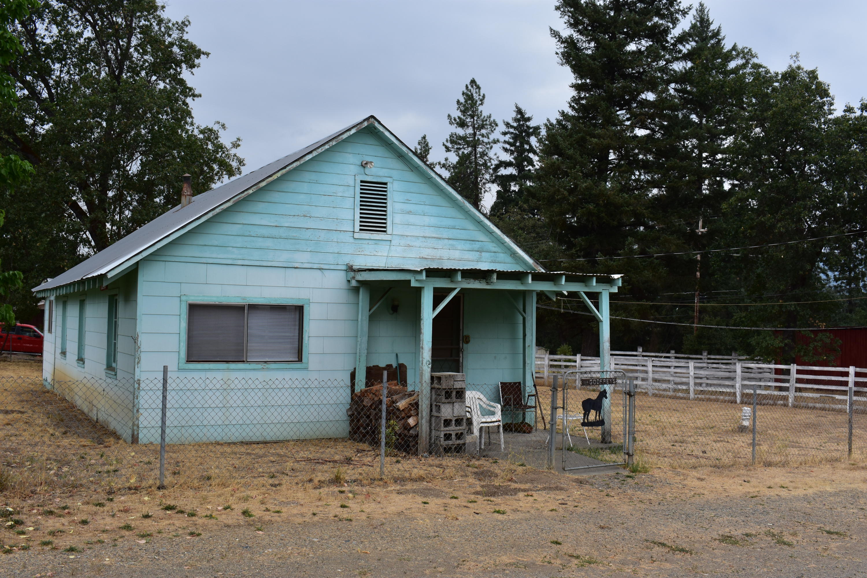 1481 Morgan Hill Road Hayfork, CA 96041 - Photo 4 of 24 DSC_0096
