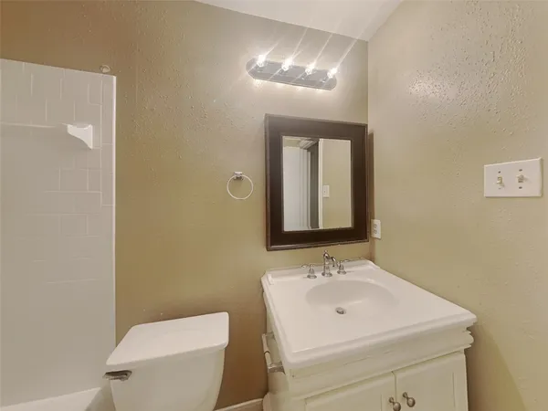 $1,950 | 4906 Black Rock Street, Baytown, TX 77521