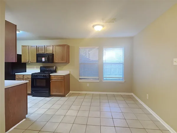 $1,950 | 4906 Black Rock Street, Baytown, TX 77521