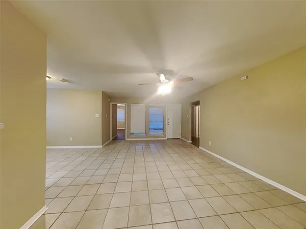 $1,950 | 4906 Black Rock Street, Baytown, TX 77521