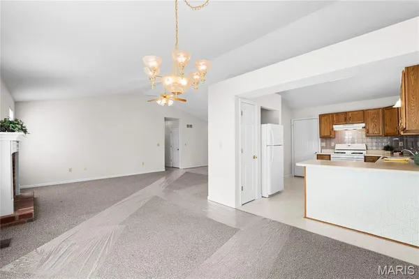 $275,000 | 712 Slippery Rock Drive, Edwardsville, IL 62025