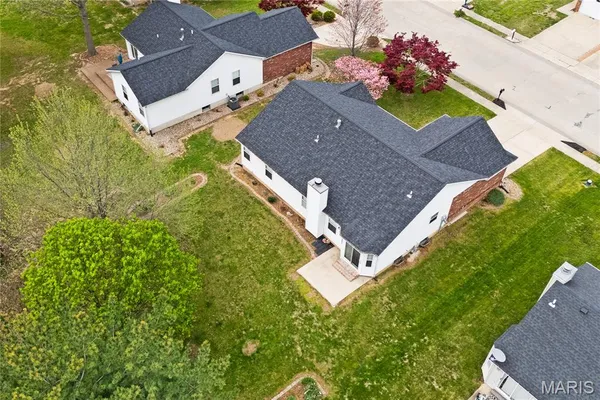 $275,000 | 712 Slippery Rock Drive, Edwardsville, IL 62025
