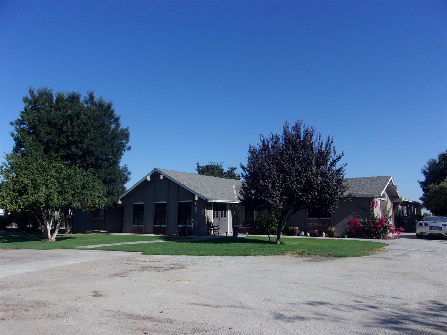 14570 Hanford Armona Road Hanford, CA 93230 - Photo 36 of 51 Gallery Image 36
