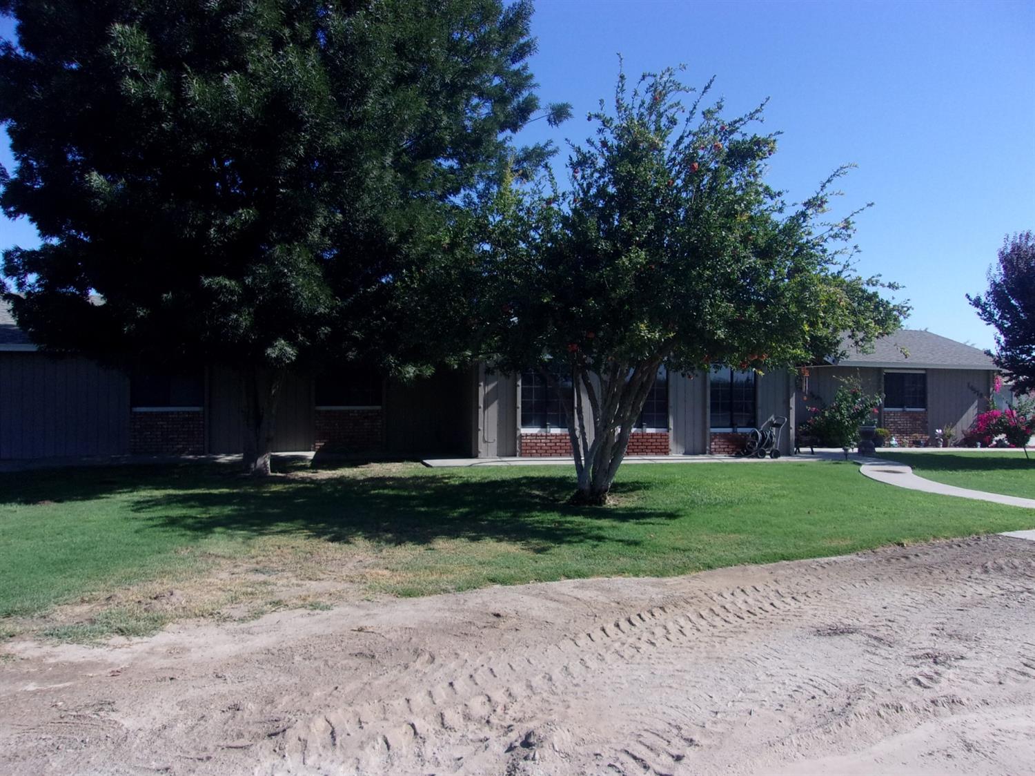 14570 Hanford Armona Road Hanford, CA 93230 - Photo 39 of 51 Gallery Image 39