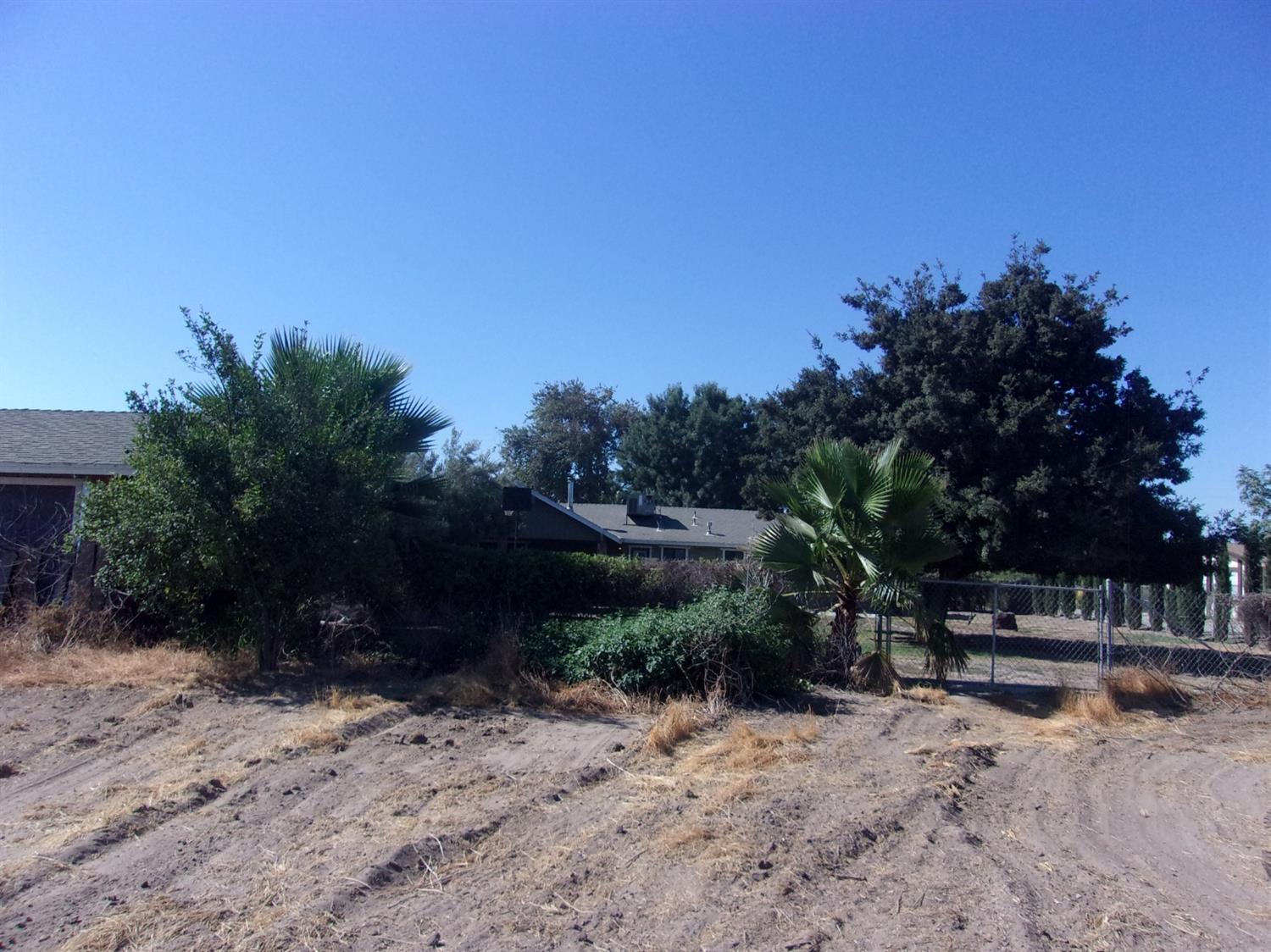 14570 Hanford Armona Road Hanford, CA 93230 - Photo 46 of 51 Gallery Image 46