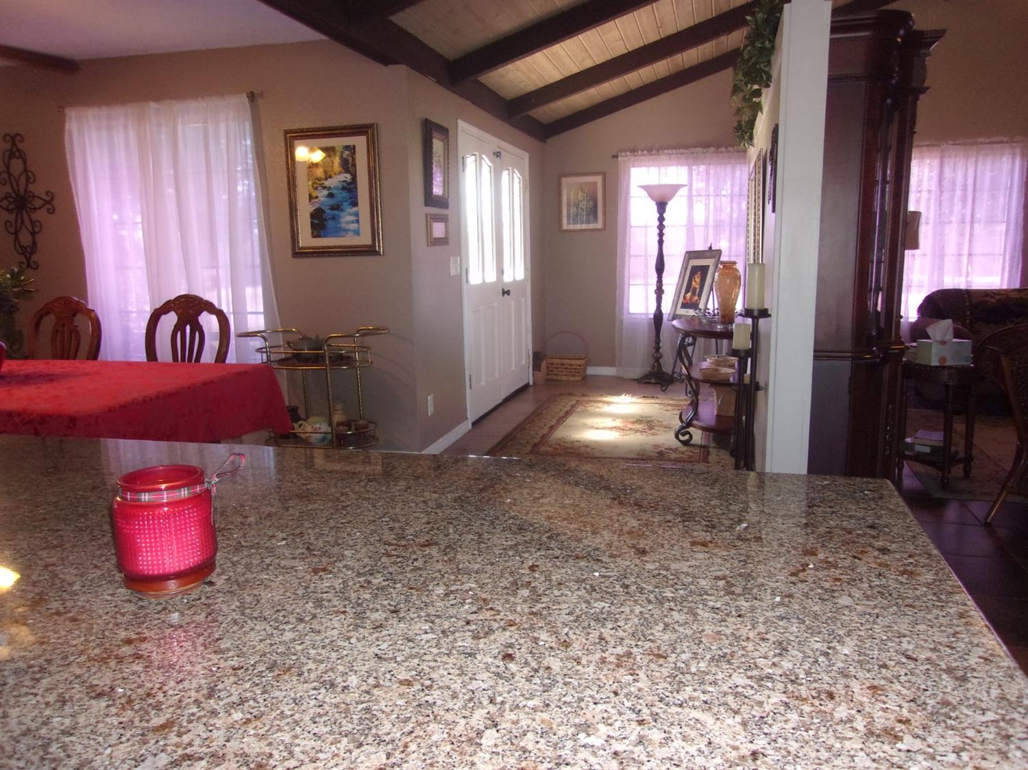 14570 Hanford Armona Road Hanford, CA 93230 - Photo 10 of 51 Gallery Image 10
