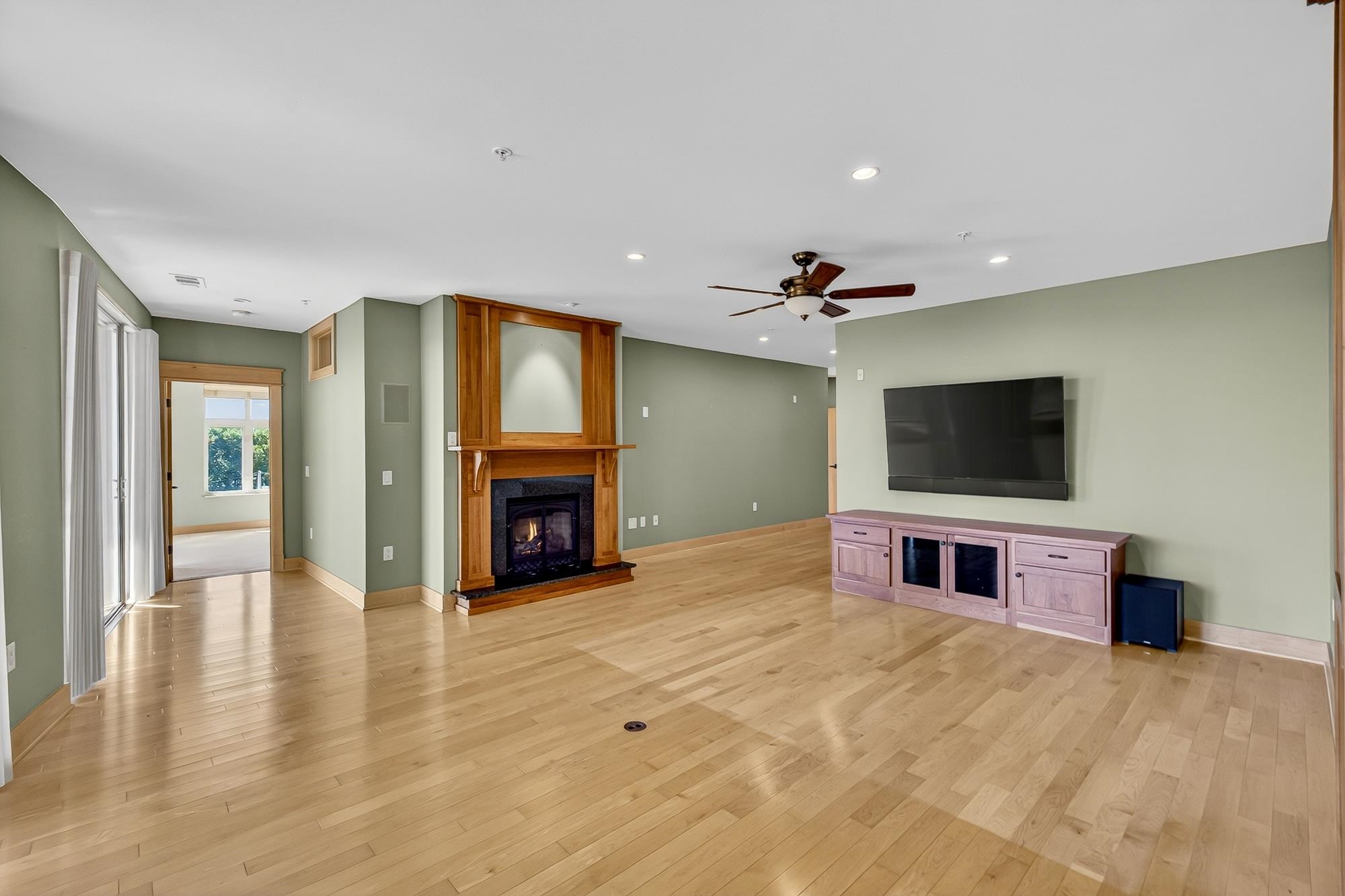 1802 Monroe Street, Unit 40102 Madison, WI 53711 - Photo 23 of 62