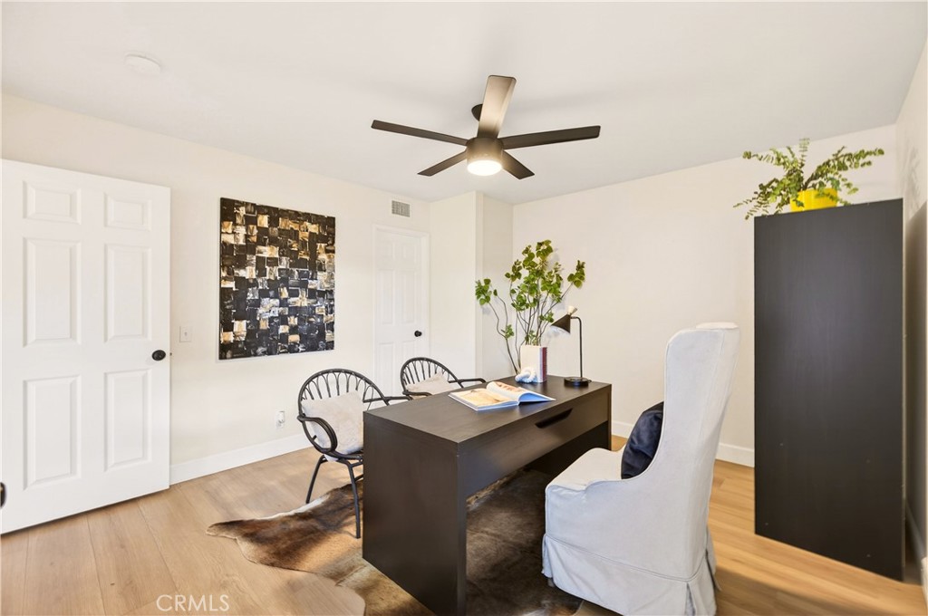 1070 South Road Runner Road Anaheim, CA 92807 - Photo 23 of 49