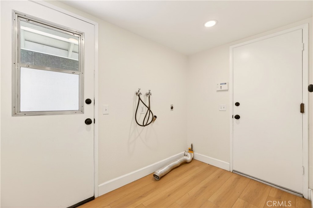 1070 South Road Runner Road Anaheim, CA 92807 - Photo 26 of 49