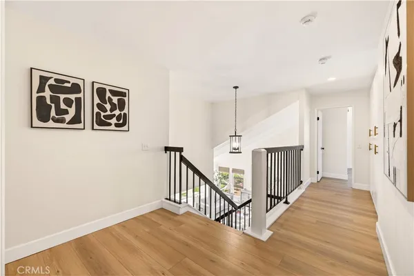$1,699,000 | 1070 South Road Runner Road, Anaheim, CA 92807