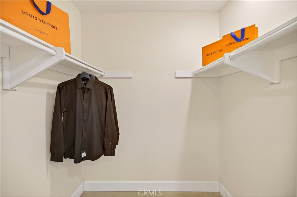 1070 South Road Runner Road Anaheim, CA 92807 - Photo 33 of 49