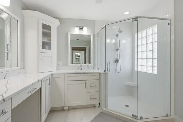 $599,500 | 4956 Southeast Mariner Village Lane, Stuart, FL 34997