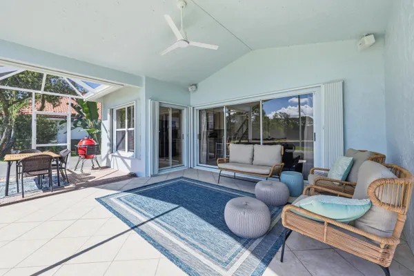 $599,500 | 4956 Southeast Mariner Village Lane, Stuart, FL 34997