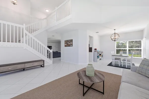 $599,500 | 4956 Southeast Mariner Village Lane, Stuart, FL 34997