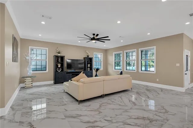 $899,000 | 7045 West End Boulevard, New Orleans, LA 70124