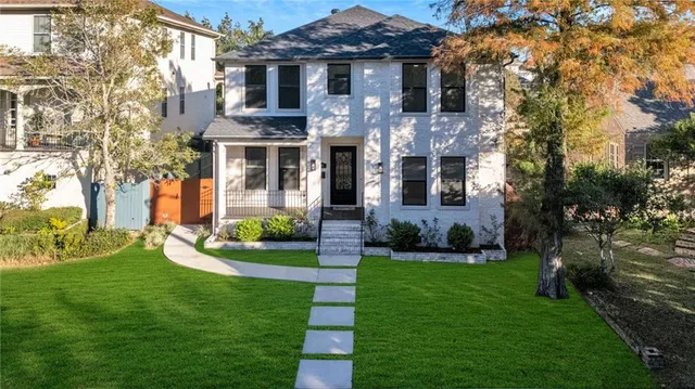 $899,000 | 7045 West End Boulevard, New Orleans, LA 70124