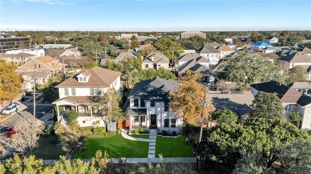 $899,000 | 7045 West End Boulevard, New Orleans, LA 70124