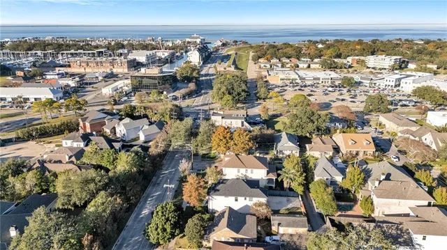 $899,000 | 7045 West End Boulevard, New Orleans, LA 70124