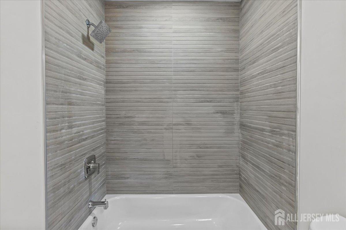 104 Maple Place Keyport, NJ 07735 - Photo 28 of 67