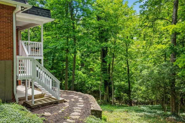 $539,900 | 1207 Isis Avenue, Cincinnati, OH 45208