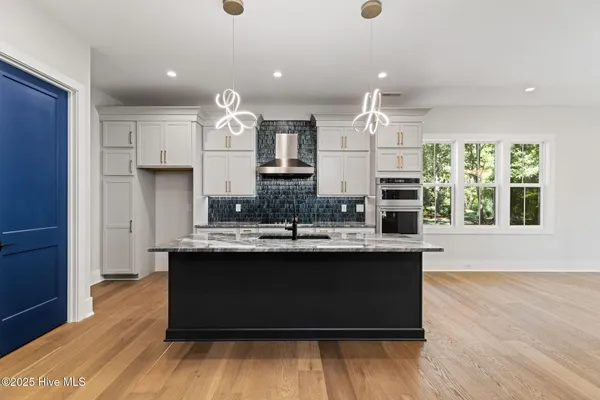 $850,000 | 613 Riverwood Drive Southeast, Bolivia, NC 28422