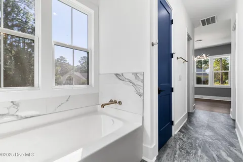 $850,000 | 613 Riverwood Drive Southeast, Bolivia, NC 28422