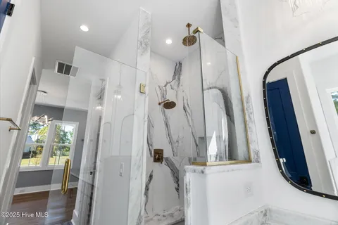 $850,000 | 613 Riverwood Drive Southeast, Bolivia, NC 28422