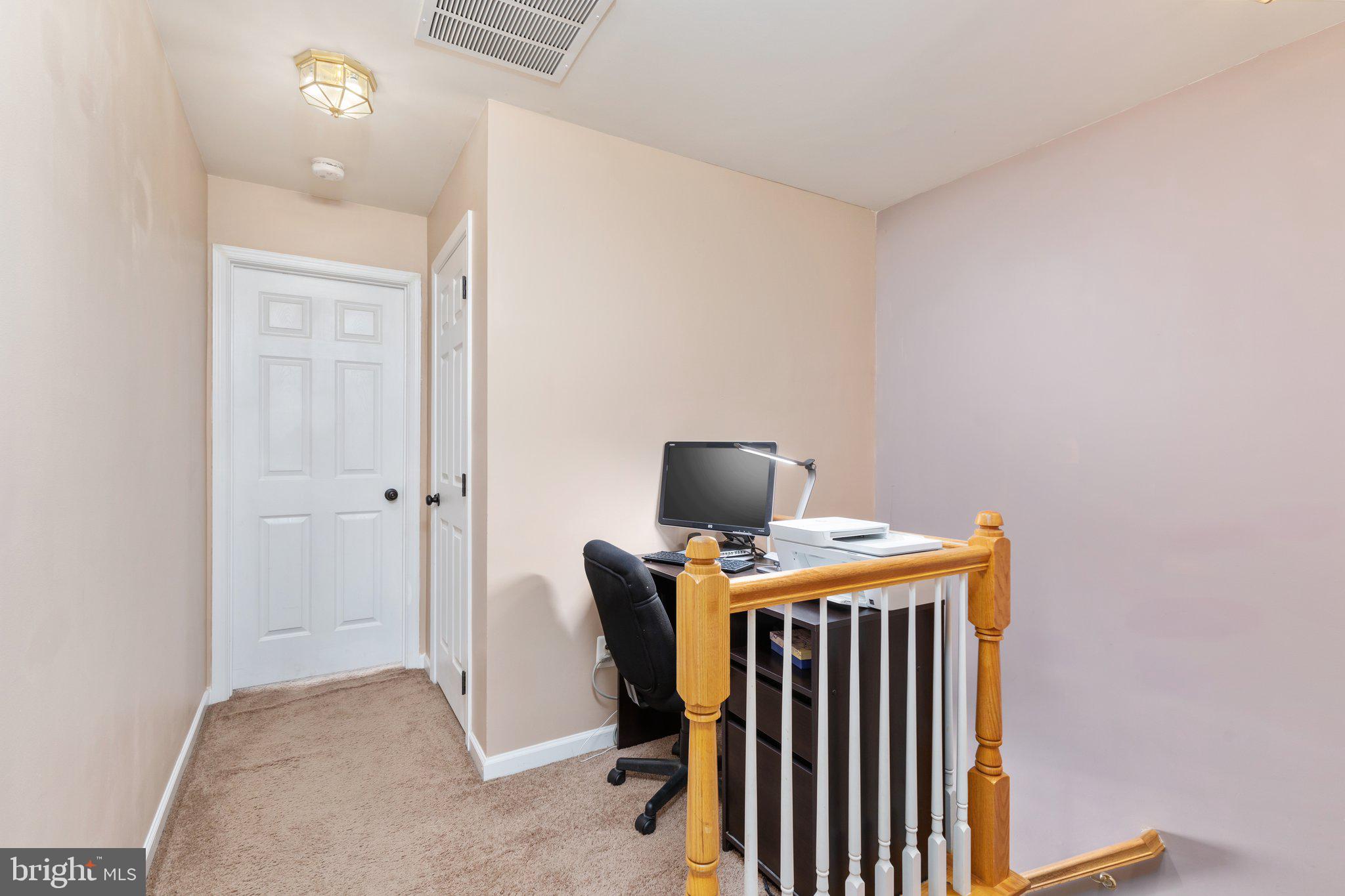 42606 Pine Forest Drive Chantilly, VA 20152 - Photo 19 of 24 Nook in Hallway perfect for a desk