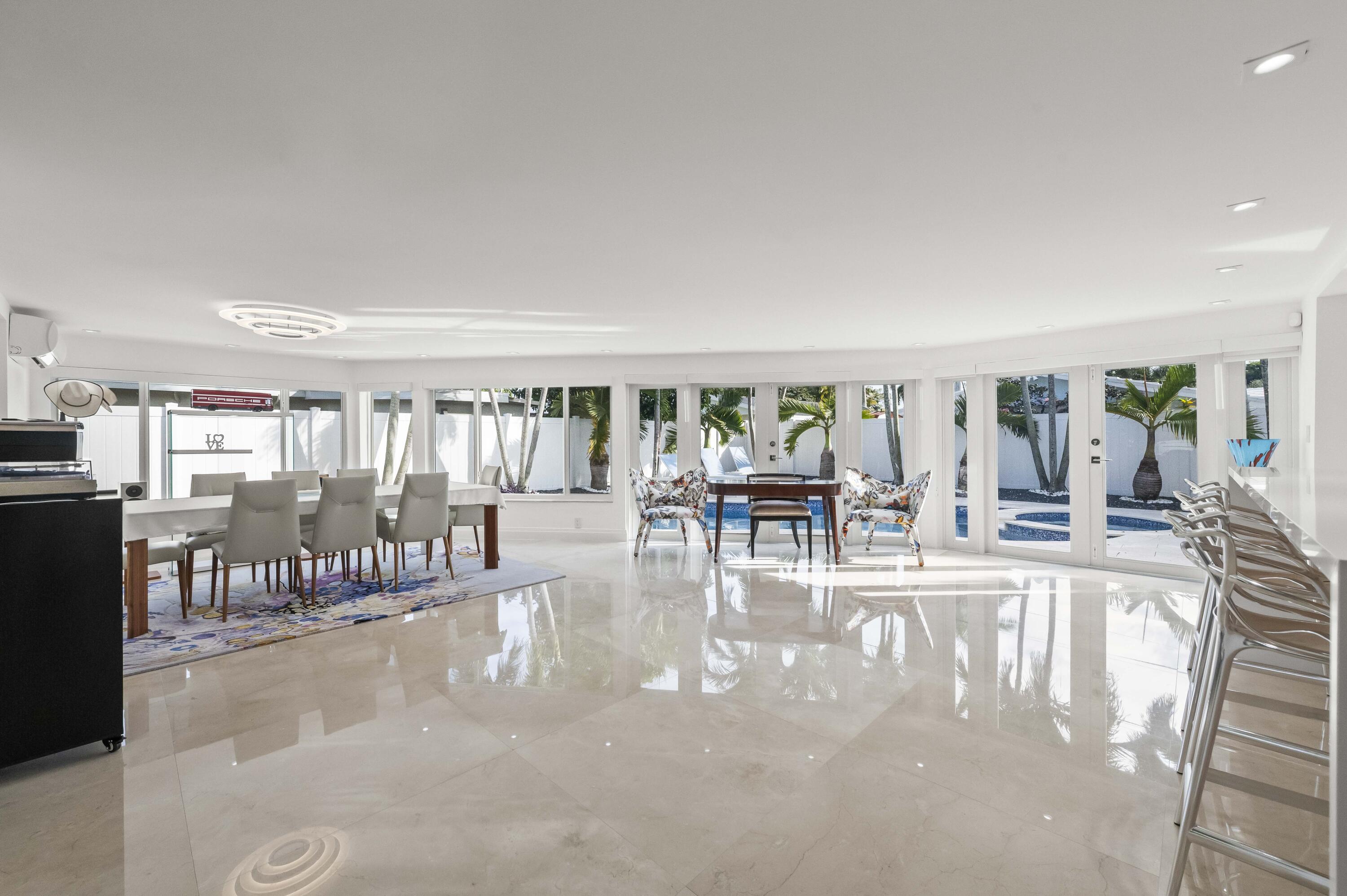 838 West Palmetto Park Road Boca Raton, FL 33486 - Photo 9 of 40 Kitchen/Dining