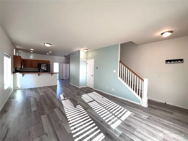 $3,650 | 2541 Northeast Jewell Lane, Issaquah, WA 98029