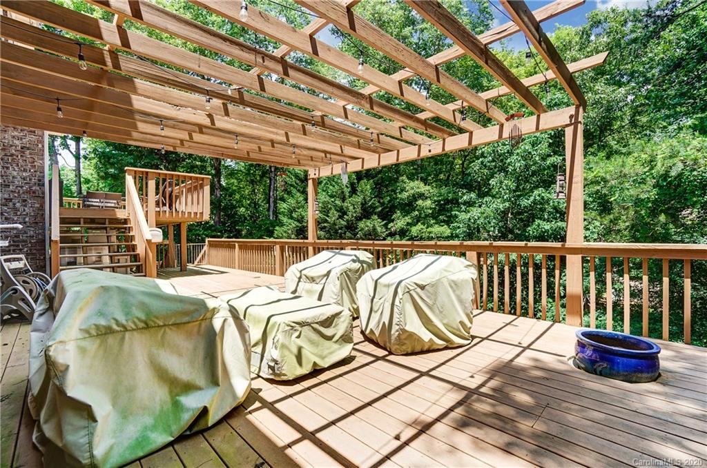7072 Regatta Court Tega Cay, SC 29708 - Photo 27 of 32