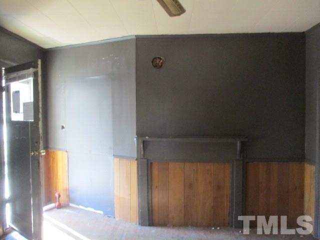 417 Murphy Road Henderson, NC 27536 - Photo 7 of 14 Gallery Image 7