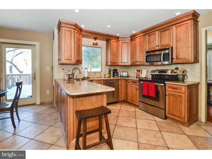 910 Roeloffs Road Yardley, PA 19067 - Photo 13 of 25 Kitchen