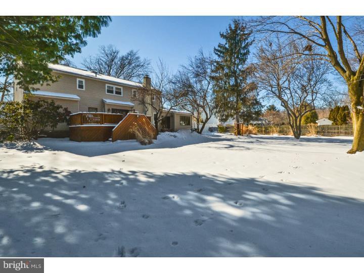 910 Roeloffs Road Yardley, PA 19067 - Photo 3 of 25 Exterior Back