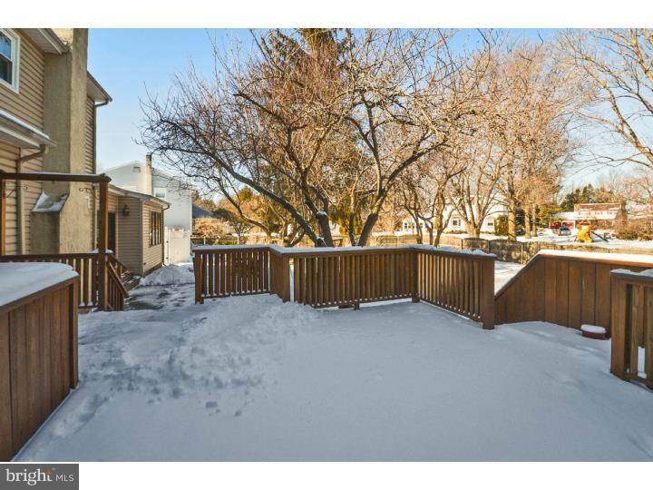 910 Roeloffs Road Yardley, PA 19067 - Photo 6 of 25 Deck