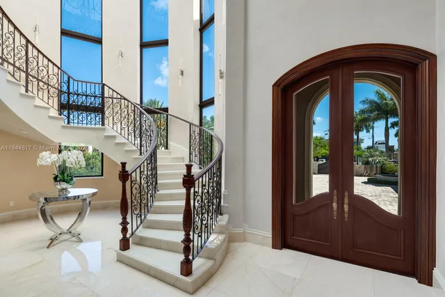 $125,000 | 198 Palm Avenue, Miami Beach, FL 33139