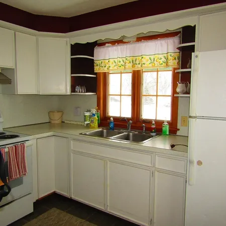 $359,000 | 71 Chestnut Street, Hatfield, MA 01038