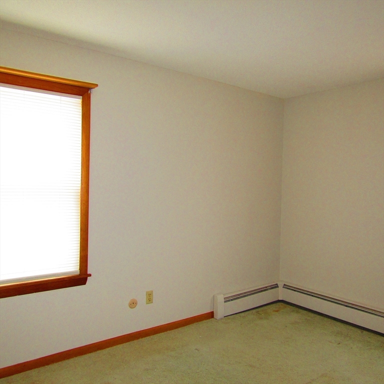 71 Chestnut Street Hatfield, MA 01038 - Photo 17 of 29