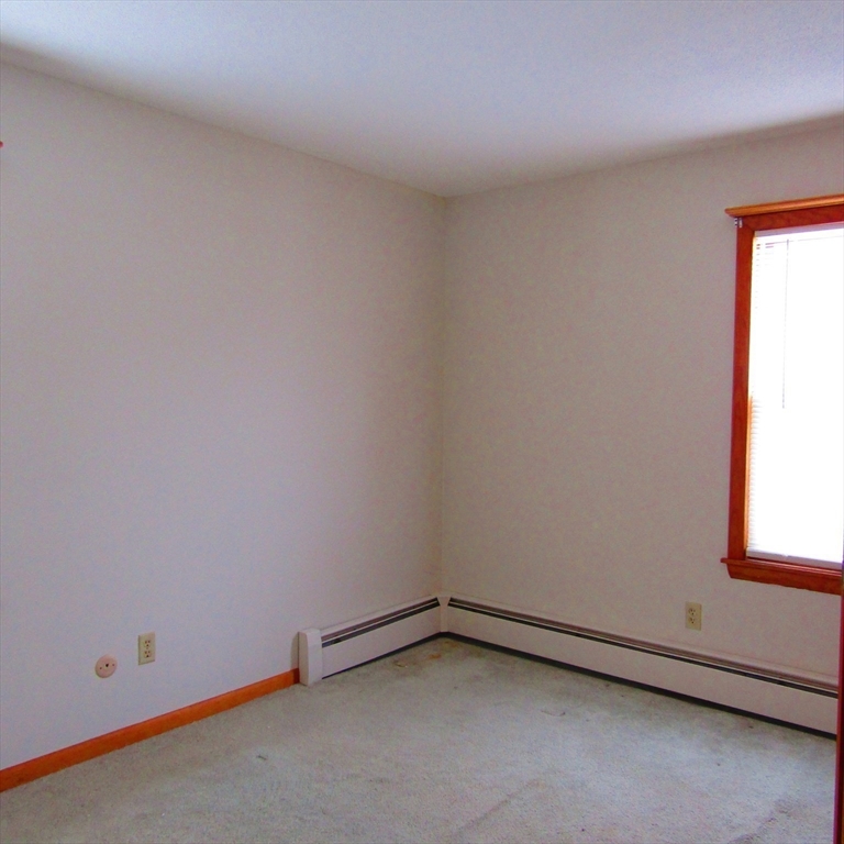 71 Chestnut Street Hatfield, MA 01038 - Photo 18 of 29