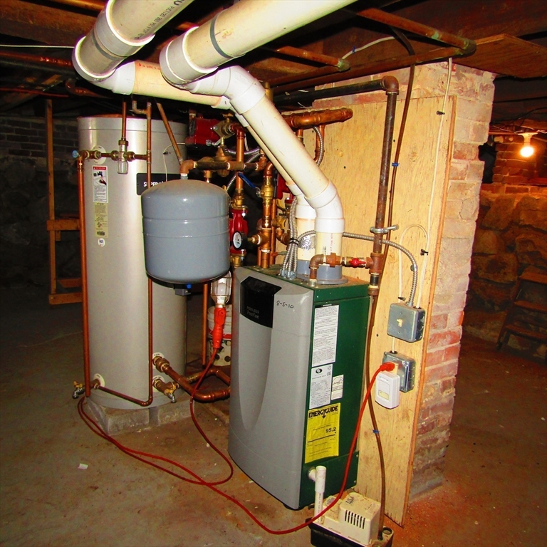 71 Chestnut Street Hatfield, MA 01038 - Photo 25 of 29