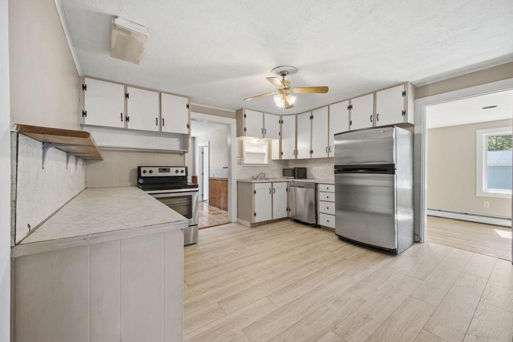 15 Ross Road Kennebunk, ME 04043 - Photo 3 of 30 9__V5A4376