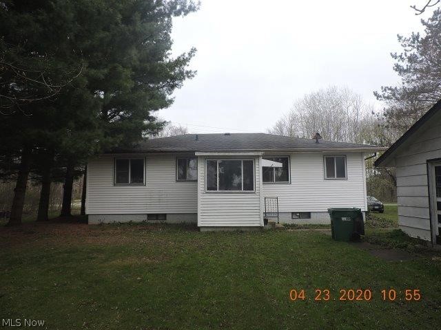 886 Long Shadow Lane Rome, OH 44085 - Photo 2 of 17