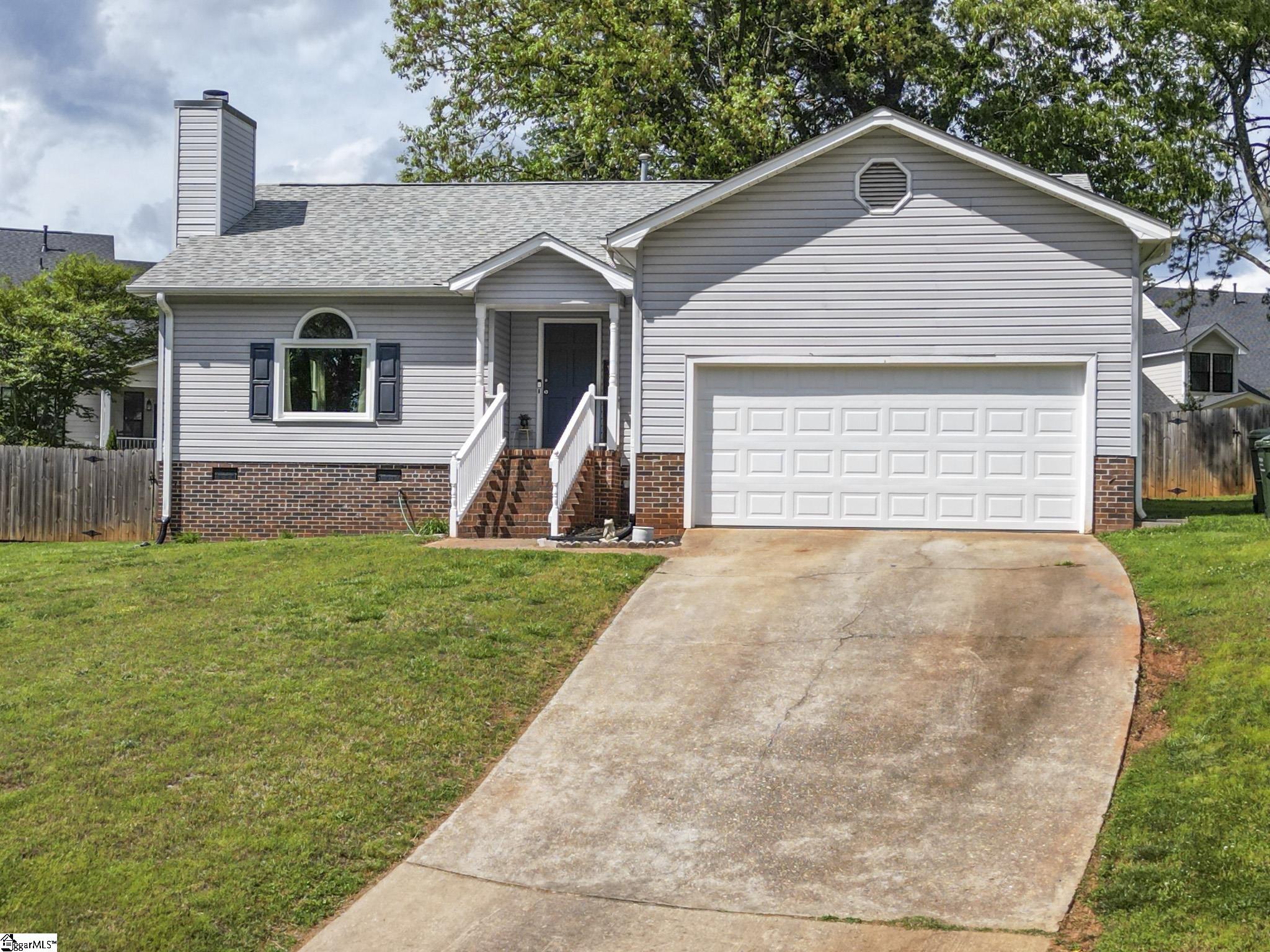 118 Cedar Ridge Lane Simpsonville, SC 29681 - Photo 1 of 31 Gallery Image 1