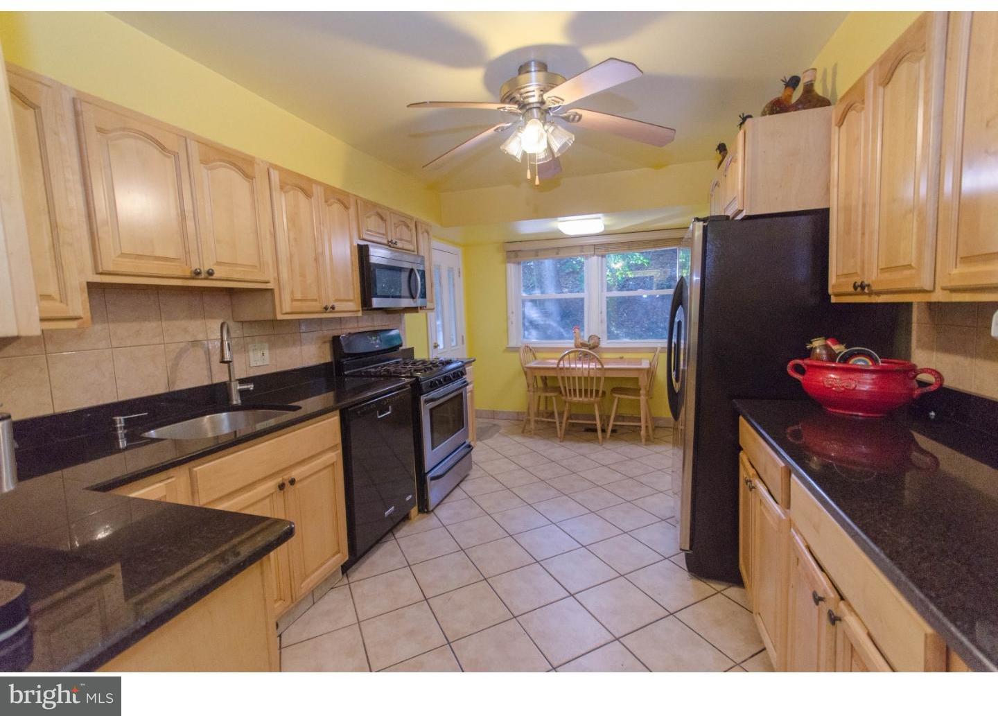 1071 Old Ford Road Huntingdon Valley, PA 19006 - Photo 11 of 23 Kitchen