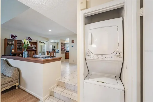 a view of a car park in front of house